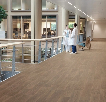 Wykładzina PVC FORBO 98103UP43C Natural walnut Modul'up Compact - Rolka - 2  mm