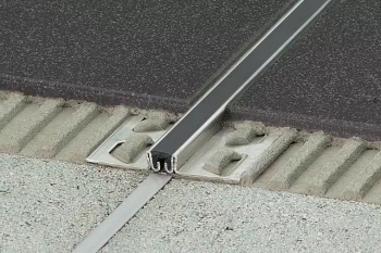 Schlüter STREKSN140DA Profil dylatacyjny chroniący krawędzie okładziny DILEX-KS Ciemny antracyt - 2500 mm - 15 mm - 14 mm - 1 mm