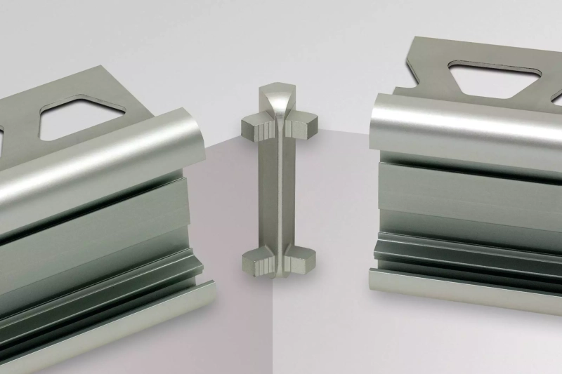 526d177ceac15d4385d015a9dff837c3