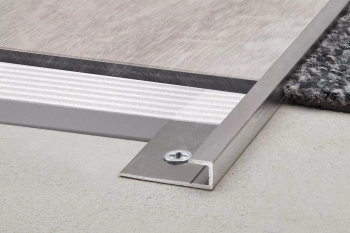 Schlüter STRVPSL85ATGB Profil zakończeniowy do zamykania krawędzi okładzin elastycznych VINPRO-S Aluminium anodowane szczotkowany tytan - 2500 mm - 8.5 mm
