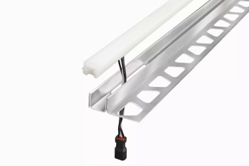 Schlüter STRLLP110V4A1/200 Moduł LED LIPROTEC-LLPM Barwa światła ciepłobiała - 2000 mm - 12 mm - 11 mm
