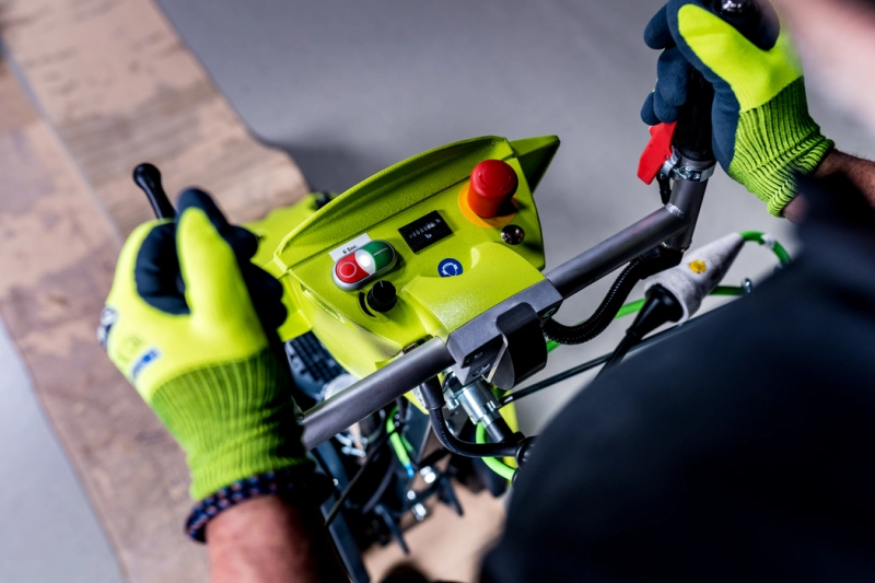 ff8d0198296e6a7599049df826b64fdd