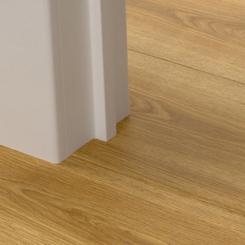 1 profil, 5 zastosowań Pergo™ PGVINCP40304 Dąb Błotny Ciepły - Profil - 2000 mm - 45 mm - 8 mm