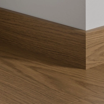 Listwa przypodłogowa, prosta - modern plank 9 mm, domestic elegance Listwa przyścienna do parkietu Pergo™ PGPSK08307 Dąb Brązowy - Listwa - 2400 mm - 14 mm - 77 mm