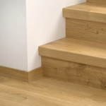 Laminowane nakładki na schody - Eligna Quick-Step QSSTRBEL01491 Dąb Bielony Jasny - 1330 mm - 79 mm - 59 mm