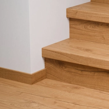 Laminowane nakładki na schody - Impressive Quick-Step QSSTRBIM01848 Dąb klasyczny naturalny - 1330 mm - 113 mm - 59 mm