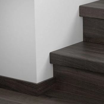 Laminowane nakładki na schody - Eligna Quick-Step QSSTRBEL03581 Dąb Newcastle ciemny - 1330 mm - 79 mm - 59 mm