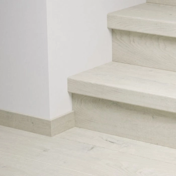 Laminowane nakładki na schody - Capture Quick-Step QSSTRBSIG04748 Dąb patynowy delikatny - 1330 mm - 135 mm - 59 mm