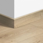 Listwa przypodłogowa parkietowa Quick-Step QSPSKR01847 Dąb klasyczny beżowy - Listwa - 2400 mm - 14 mm - 77 mm