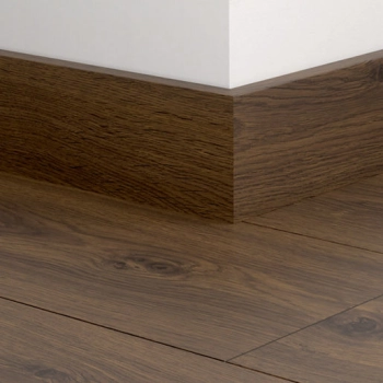 Listwa przypodłogowa parkietowa Quick-Step QSPSKR05800 Dąb brązowy orzech - Listwa - 2400 mm - 14 mm - 77 mm
