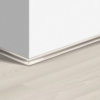 Listwa przypodłogowa Scotia Quick-Step QSSCOT04757 Dąb biały premium - Listwa - 2400 mm - 17 mm - 17 mm