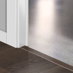 Profil Incizo Quick-Step QSINCP03553 Dąb pustynny szczotkowany ciemnobrązowy - Profil - 2150 mm - 48 mm - 13 mm